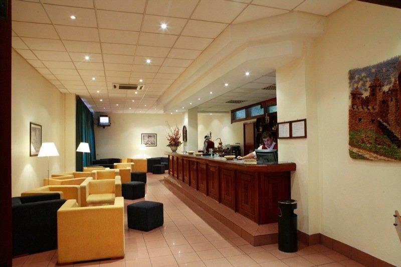 Inatel Santa Maria Da Feira Hotel Buitenkant foto