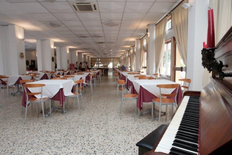 Inatel Santa Maria Da Feira Hotel Buitenkant foto