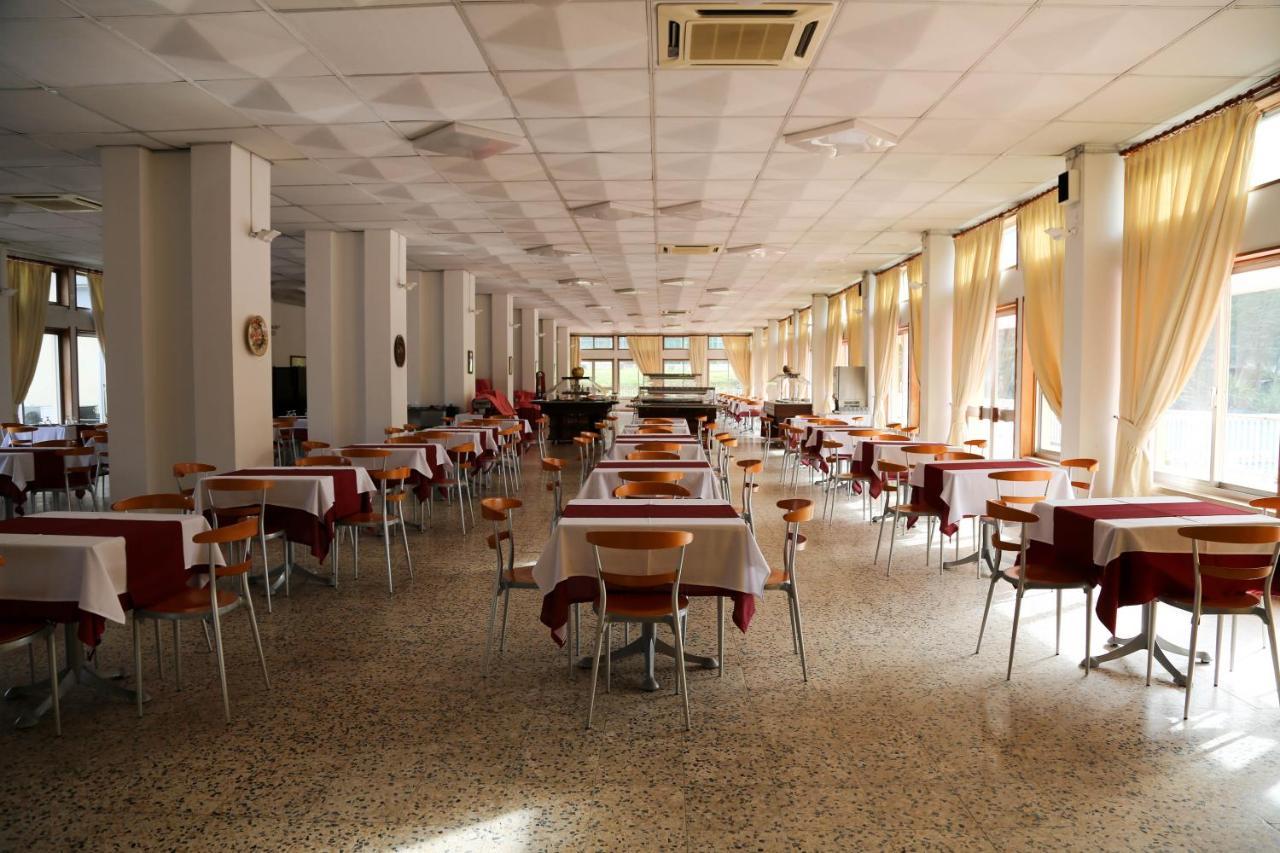 Inatel Santa Maria Da Feira Hotel Buitenkant foto
