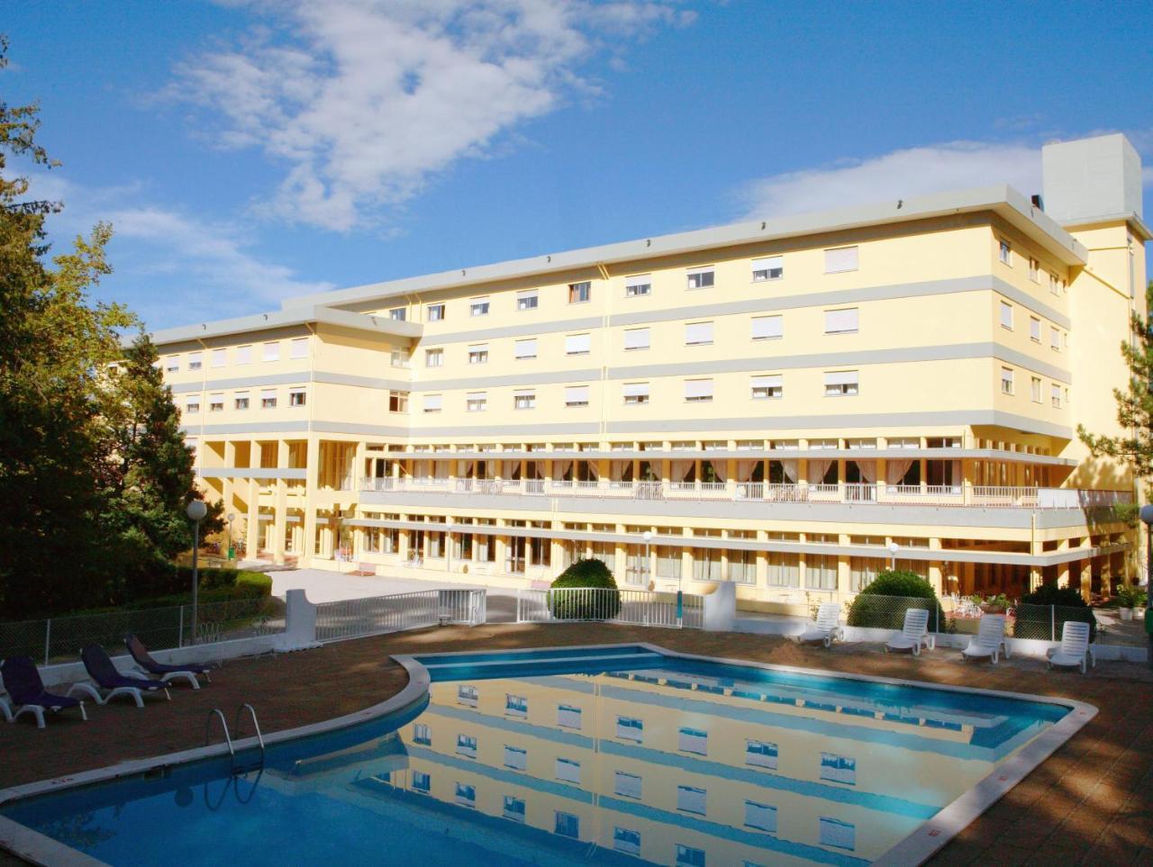 Inatel Santa Maria Da Feira Hotel Buitenkant foto